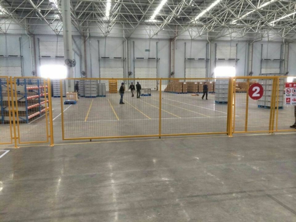 廣州北汽集團中都物流公司車間隔離護欄網(wǎng)