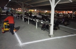 北汽廣州停車場(chǎng)劃線-標(biāo)線施工