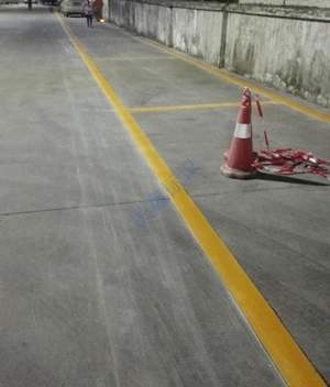 停車場劃線